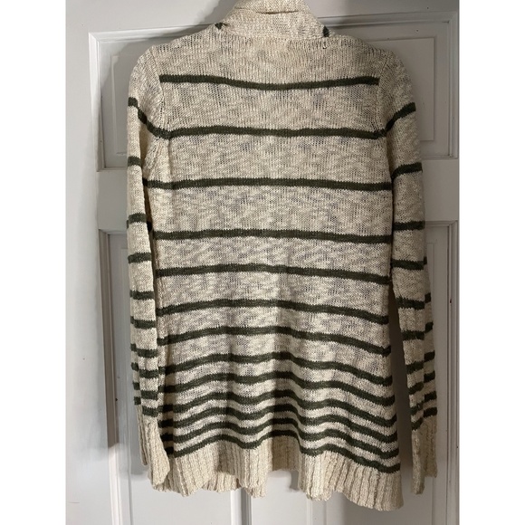 Pink Rose Cardigans - Picture 2 of 3